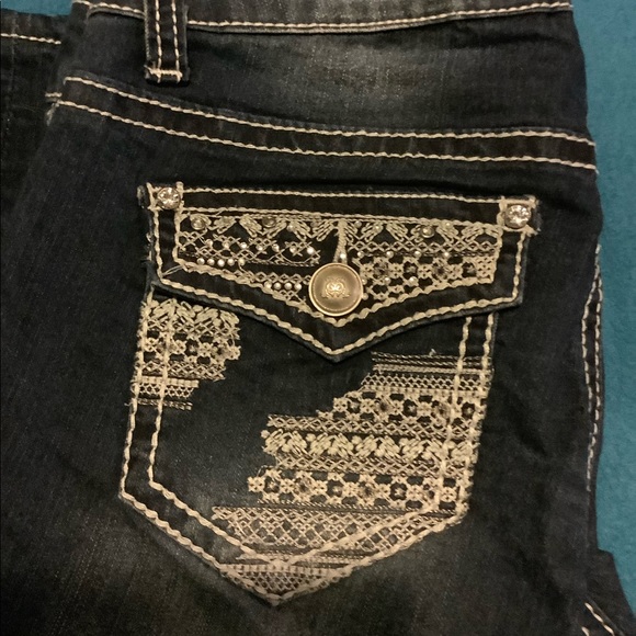 Love Indigo Premium Jean capris size 4 - Picture 2 of 8